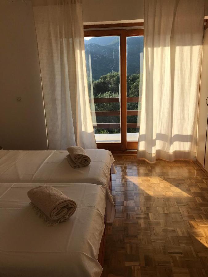 Six Bedroom Holiday Home Matea Ploce  Exterior foto